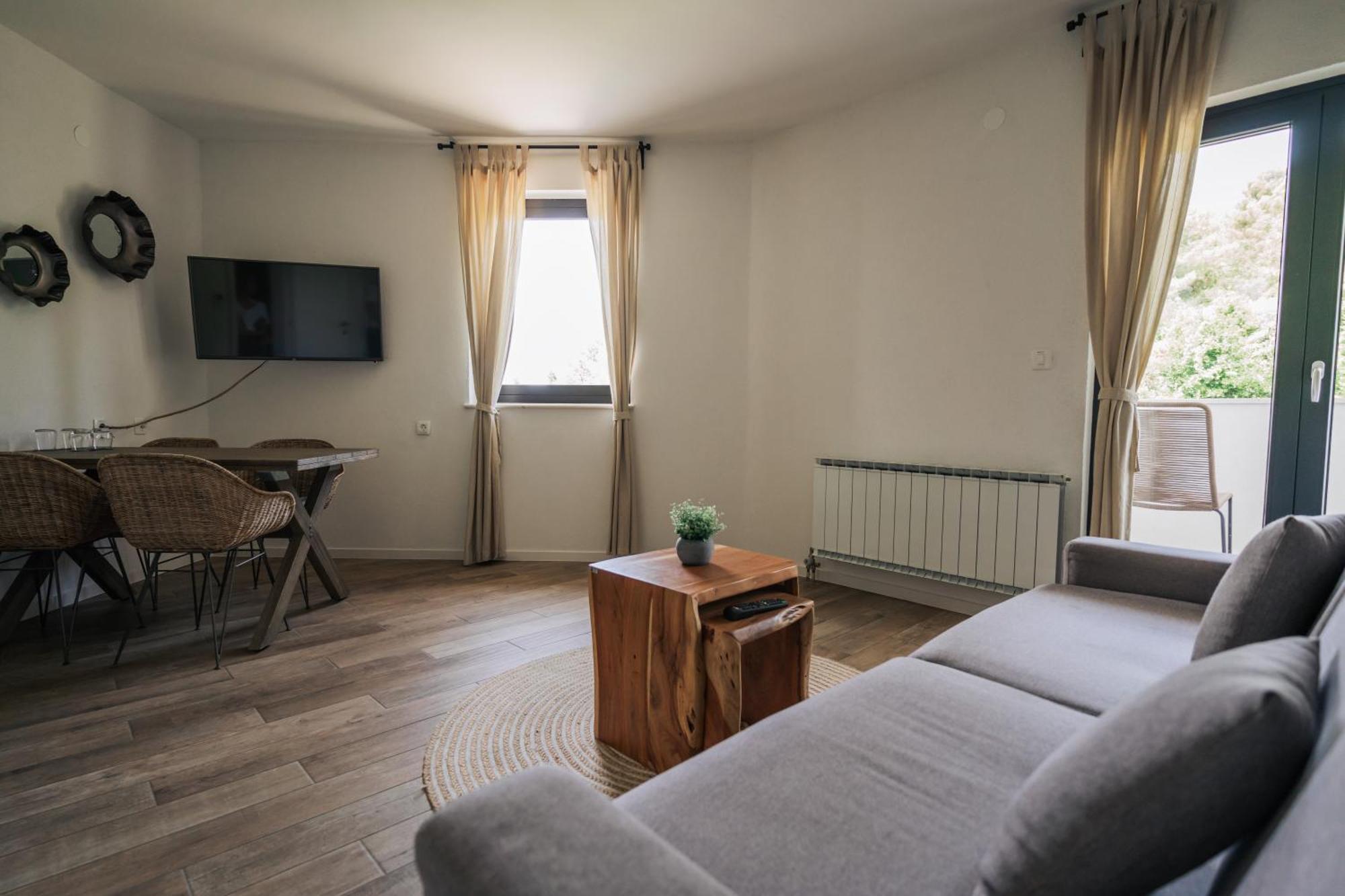 Hotel Rezidenca Ortus à Ankaran Extérieur photo